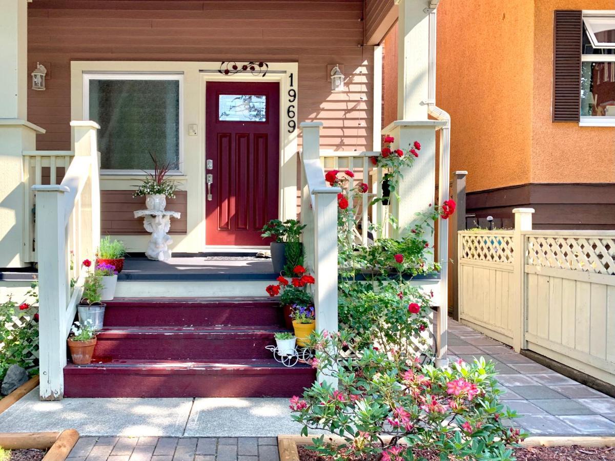Private Guest 10mins To Downtown - King Bed - Bathtub - Free Parking * Vancouver